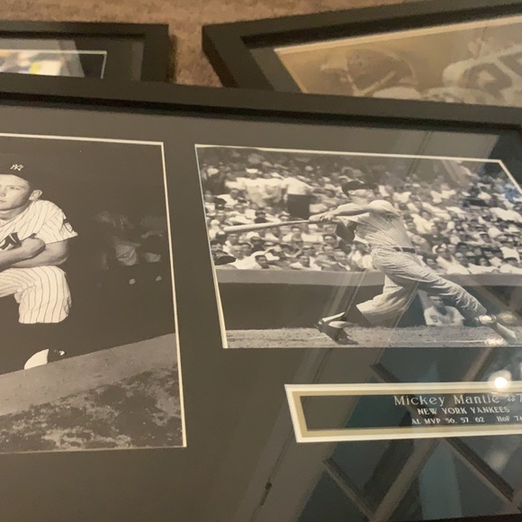 Autograph tee and frames - Picture 11 of 14